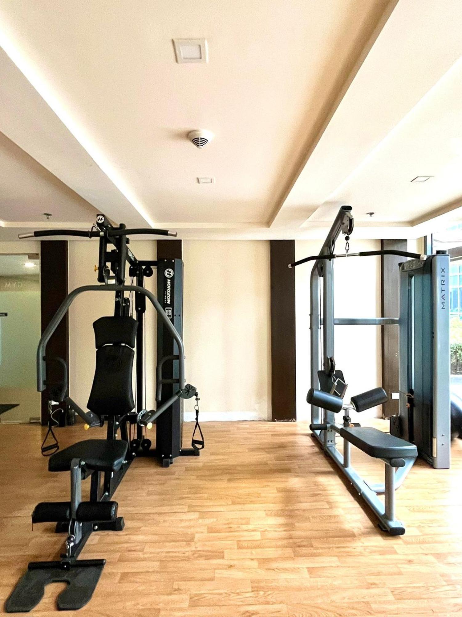 Studio At 81 Newport Boulevard Near Naia With Free Access To All Amenities Up To 2 Pax Manilla Buitenkant foto